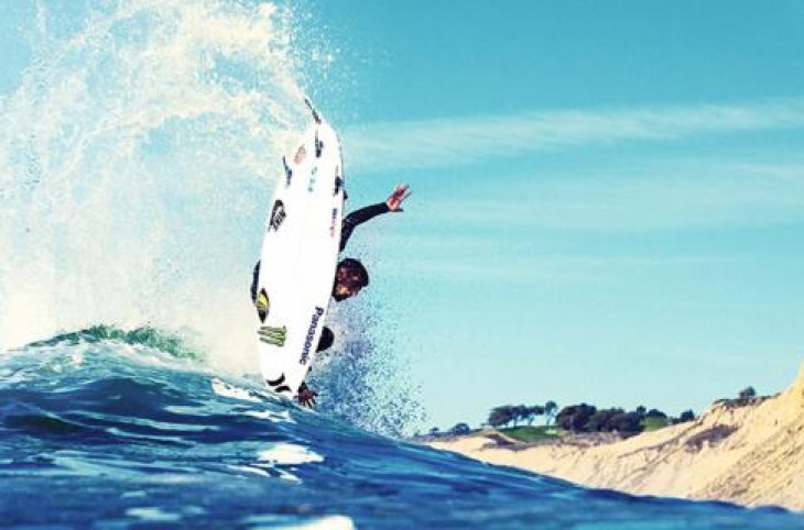 4 surfcamps para aprender a surfear en Euskadi