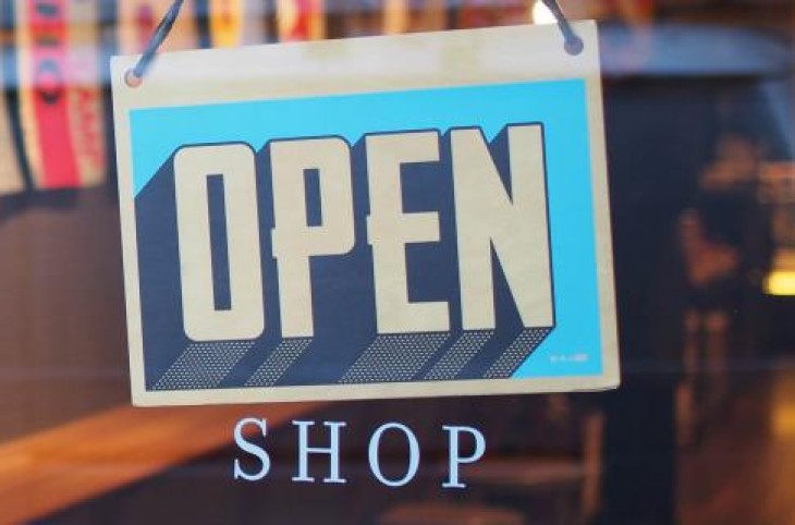 Cómo aprovechar el Black Friday en tu surfcamp