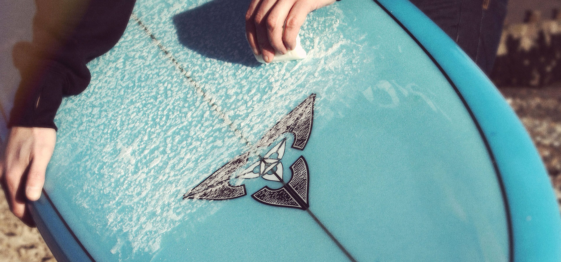How to make homemade surfboard wax