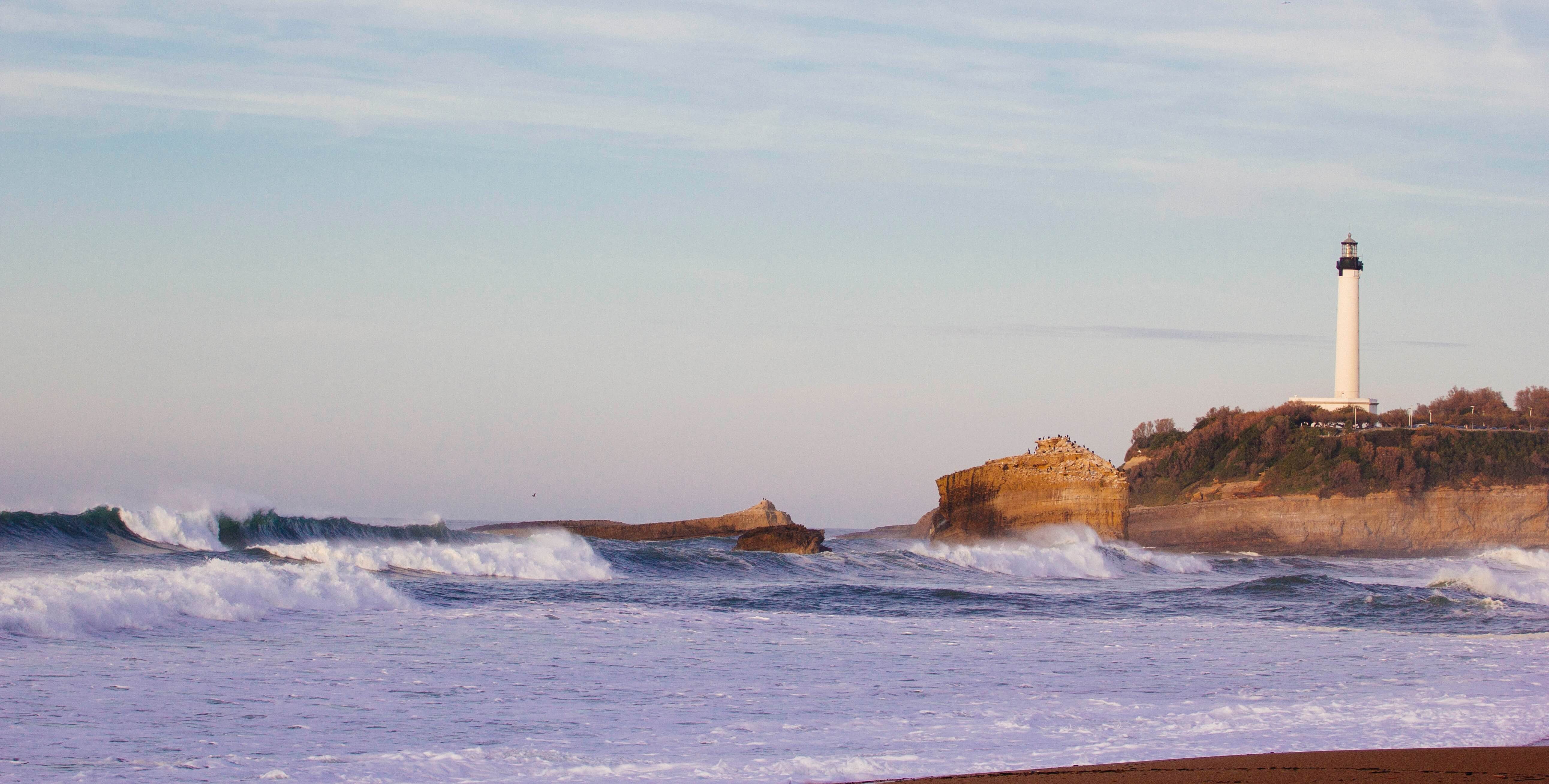 Los mejores lugares para hacer surf en Francia