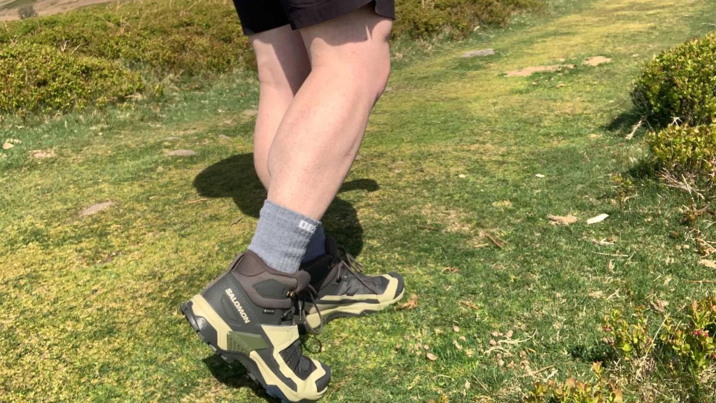 Salomon X Ultra 5 MID GTX hiking boots review: light and nimble all day comfort